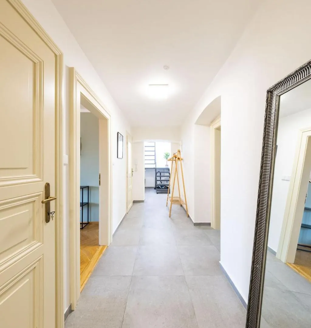Boheme Apartments Na Struze Prague
